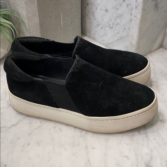 Vince Black Warren Suede Sneakers - Picture 4 of 11